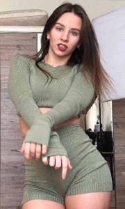 Valeria7K Bio, Age, Height, Boyfriend, Net Worth, Wiki & More - Celebfleet