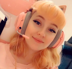 Amadani Wiki, Bio, Age, Height, Boyfriend, Networth & More - Celebfleet